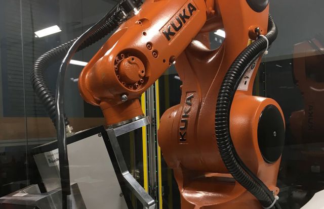 NAST Automation Roboterzelle Kuka NAST Automation Roboterzelle Kuka